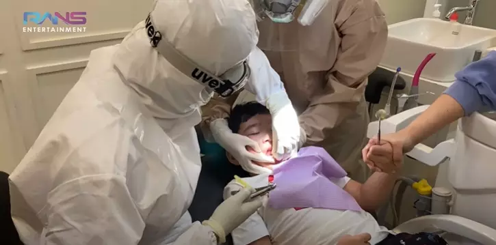 momen rafathar cabut gigi © 2021 brilio.net