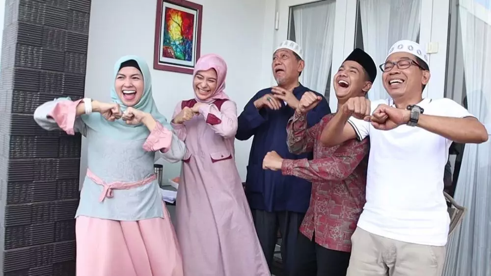 momen manis syakir daulay dan betari ayu © instagram