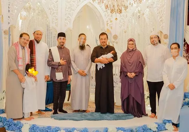 momen aqiqah anak kedua siti nurhaliza © instagram