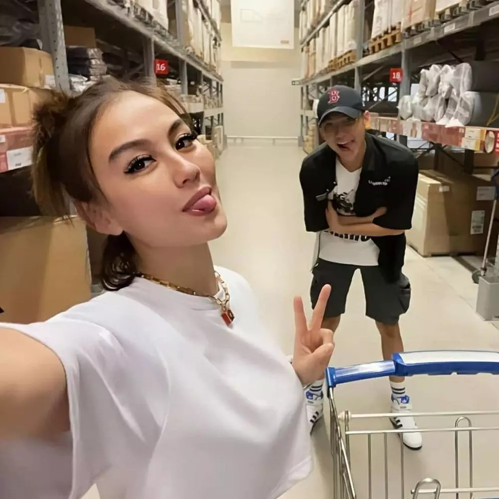 potret manis agnez mo dan adam rosyadi © instagram potret manis agnez mo dan adam rosyadi © instagram