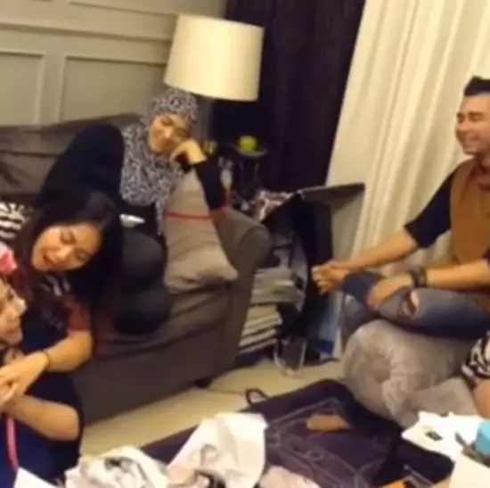 potret lawas Raffi melamar Nagita © YouTube potret lawas Raffi melamar Nagita © YouTube