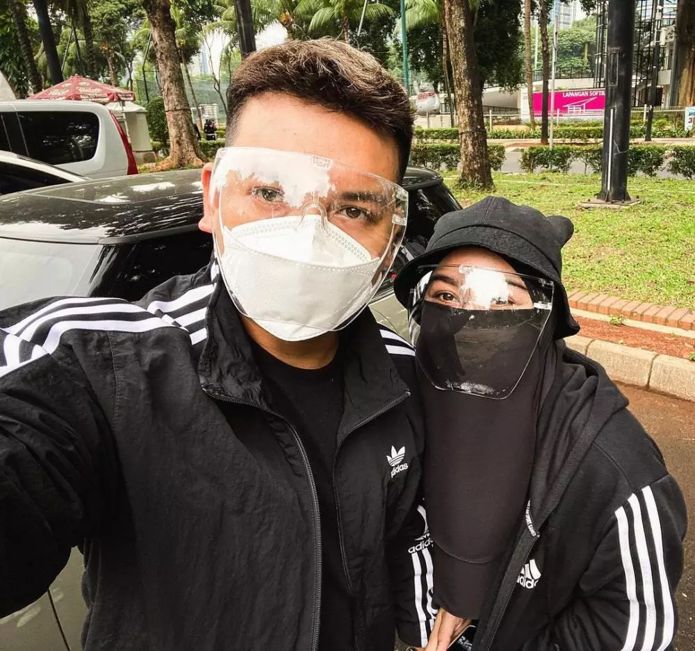 musisi baju kembaran © Instagram