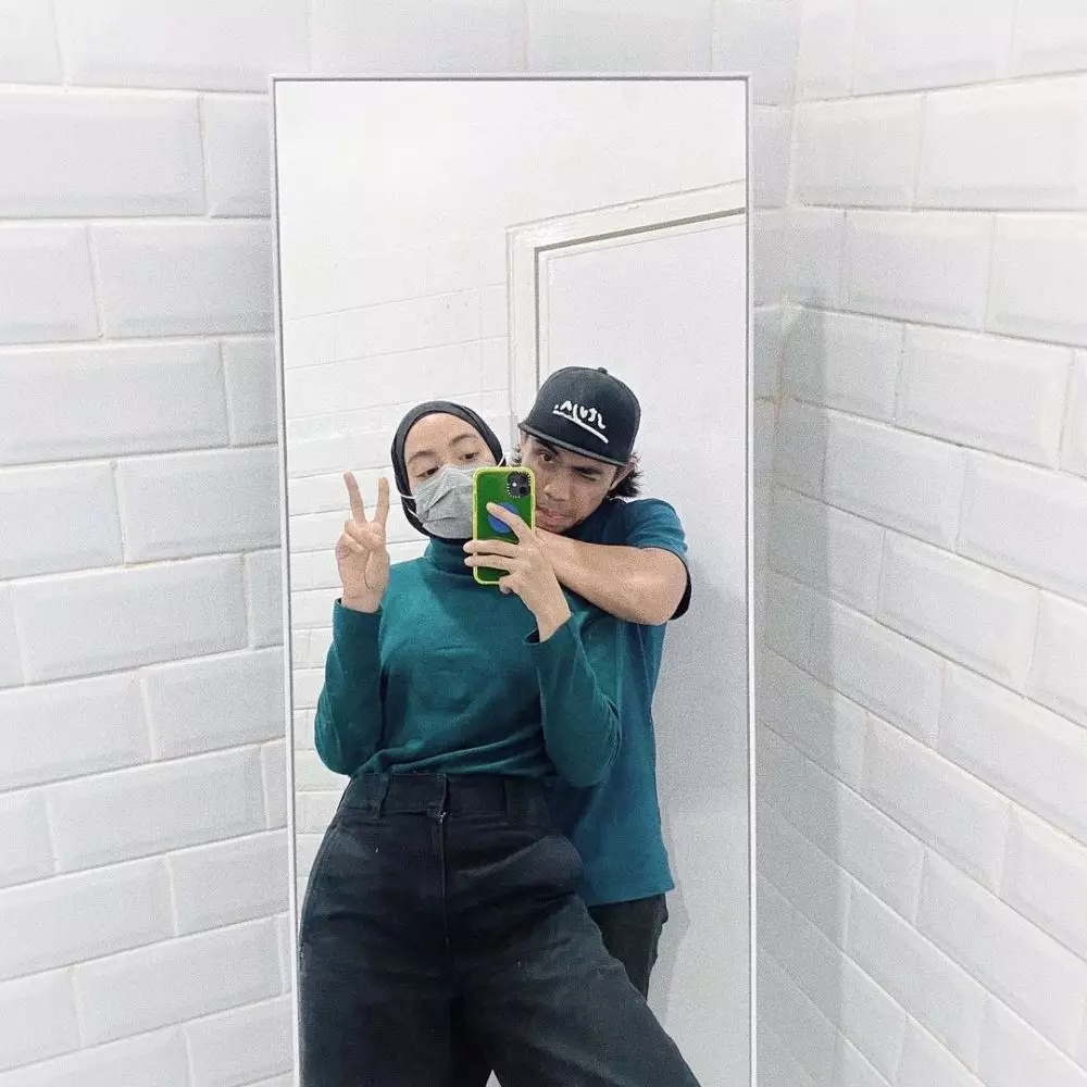 musisi baju kembaran © Instagram