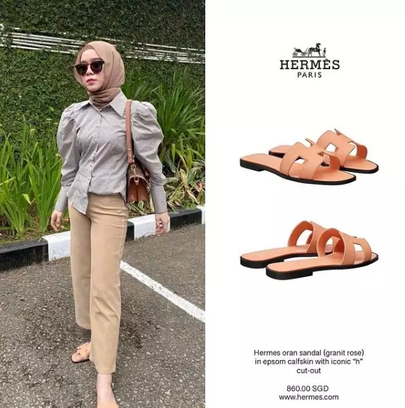Taksiran harga sandal hermes seleb Instagram/@hermes_selebritii Taksiran harga sandal hermes seleb Instagram/@hermes_selebritii