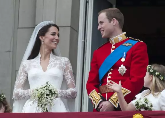 Potret manis Pangeran William & Kate Middleton Instagram/@kensingtonroyal Potret manis Pangeran William & Kate Middleton Instagram/@kensingtonroyal