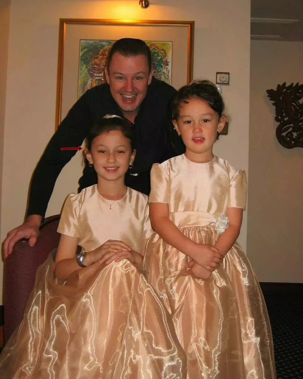 pesinetron dan ayah sewaktu kecil © Instagram