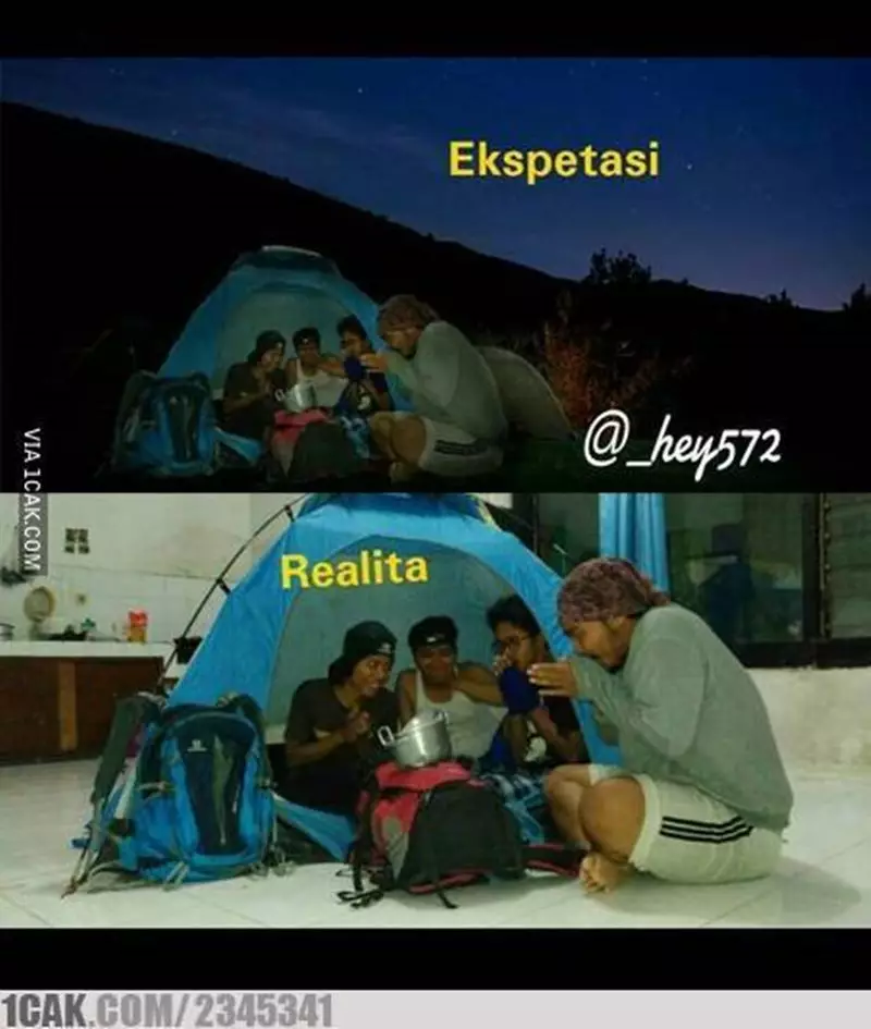 momen saat camping © 2021 Berbagai sumber