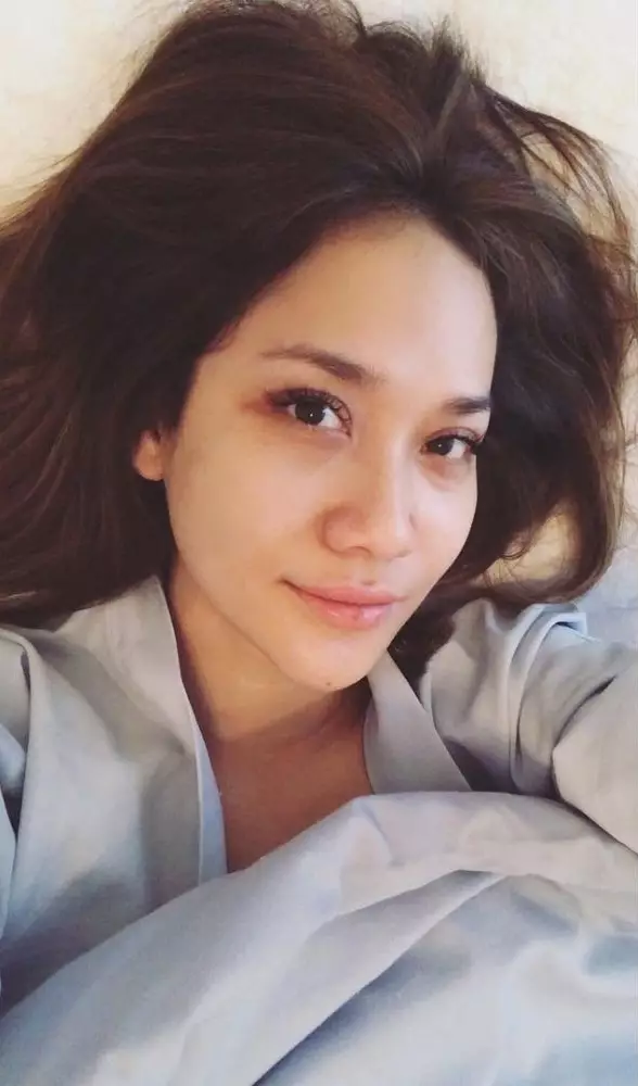 BCL saat bangun tidur © Instagram BCL saat bangun tidur © Instagram