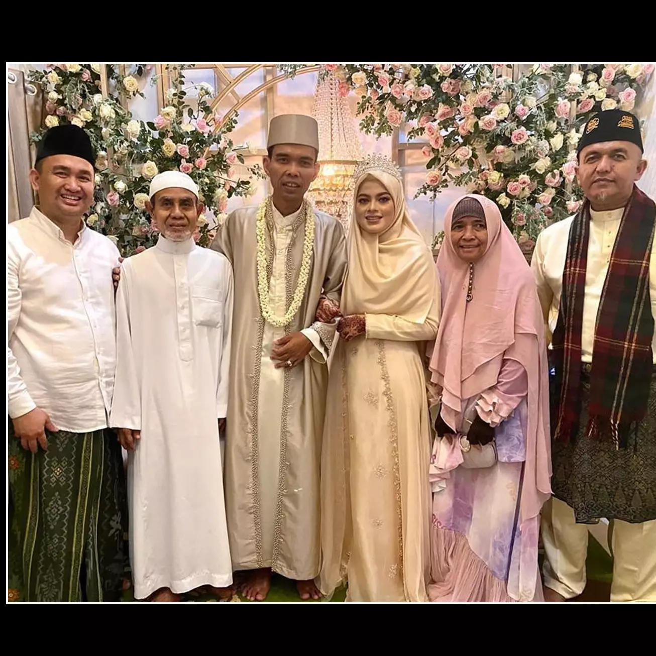 10 Momen pernikahan Ustaz Abdul Somad, persiapan hingga akad