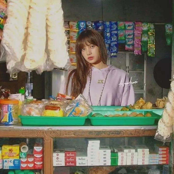 blackpink jadi pedagang kaki lima © 2021 berbagai sumber