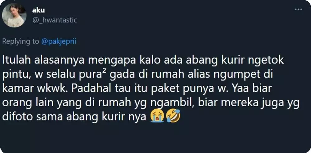 Curhatan difoto pas terima paket  © berbagai sumber