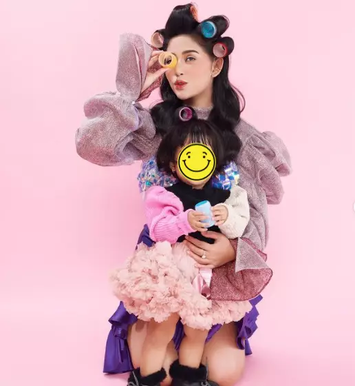 pemotretan Rachel Vennya dan putrinya © 2021 brilio.net pemotretan Rachel Vennya dan putrinya © 2021 brilio.net