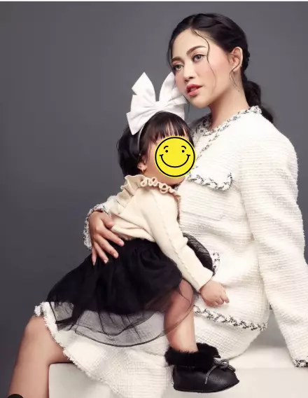 pemotretan Rachel Vennya dan putrinya © 2021 brilio.net pemotretan Rachel Vennya dan putrinya © 2021 brilio.net