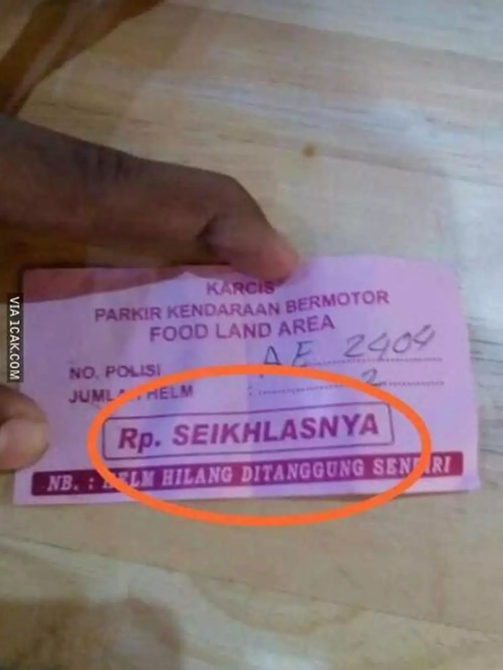 potret parkiran gratis © 2021 brilio.net potret parkiran gratis © 2021 brilio.net