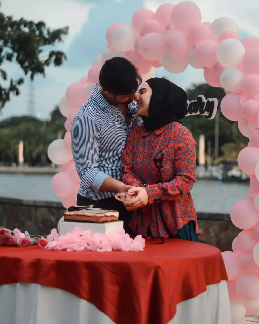 momen anniversary irish bella dan ammar zoni © berbagai sumber