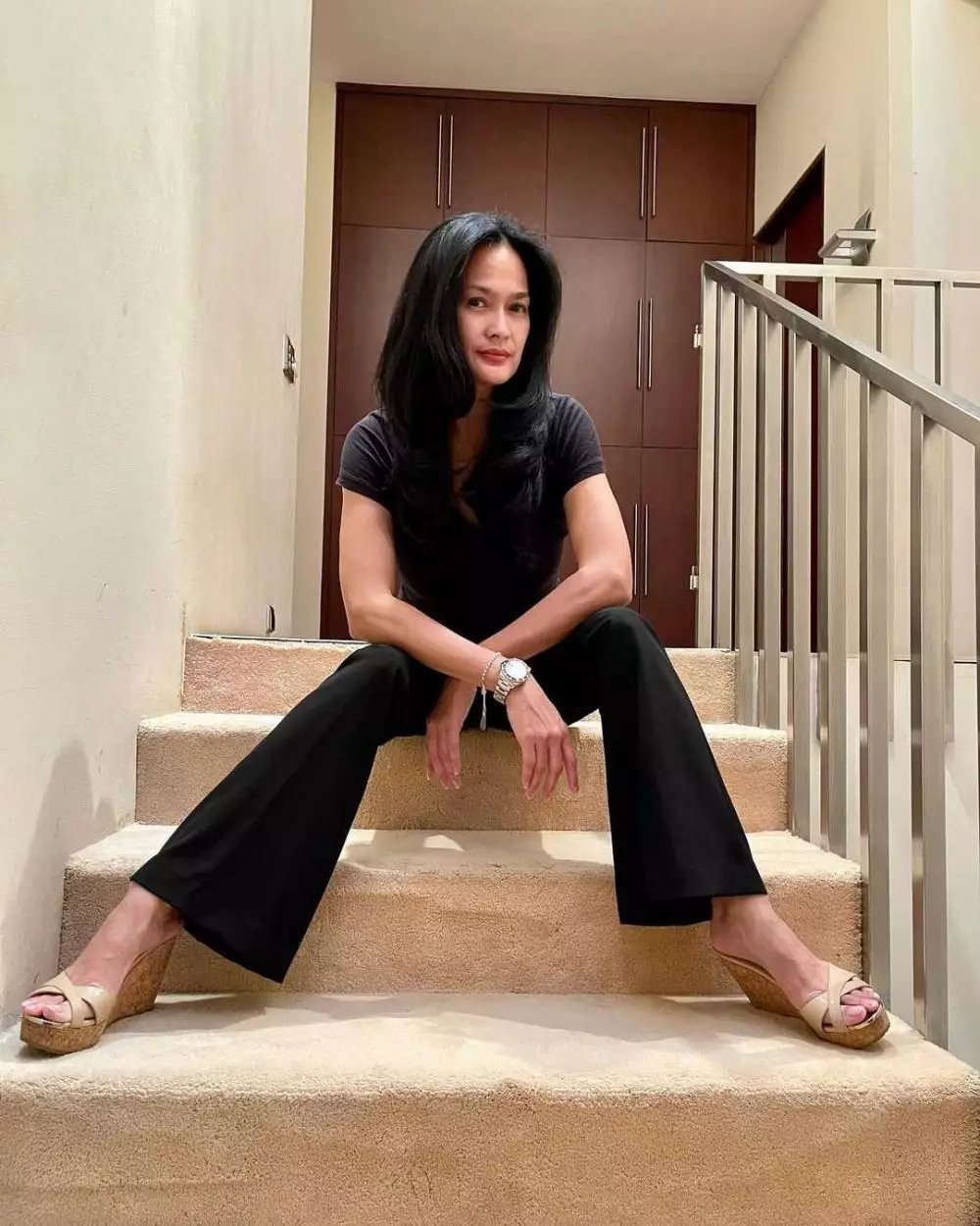 Berusia lebih dari 50 tahun 15 seleb ini tetap memesona bak ABG dari berbagai sumber