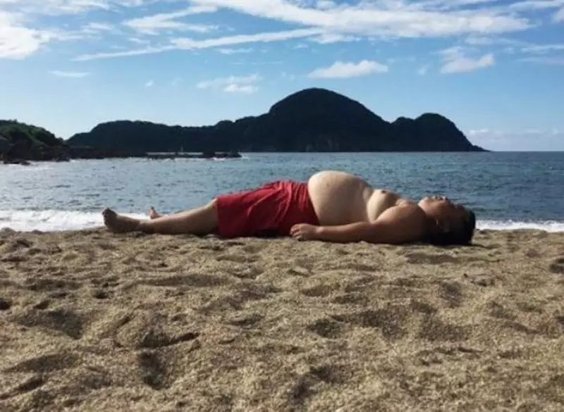 potret orang berjemur © 2021 berbagai sumber