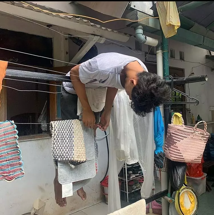 potret orang berjemur © 2021 berbagai sumber