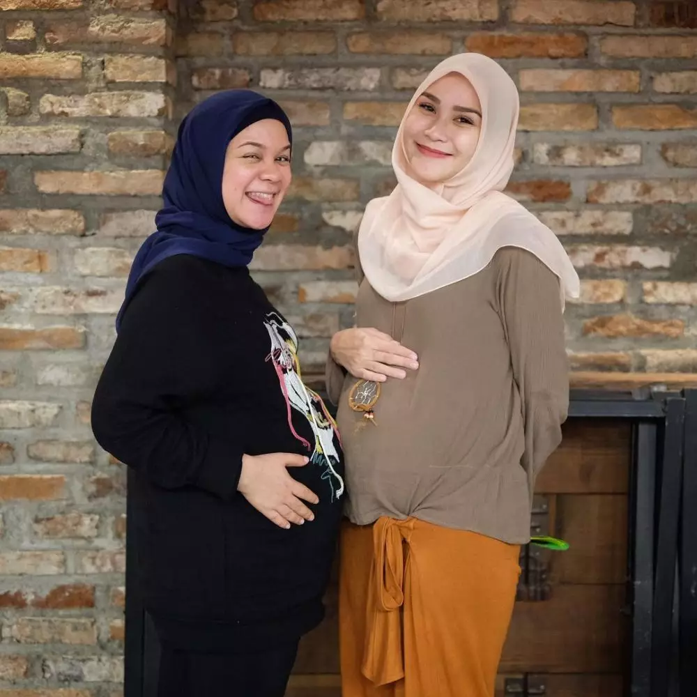 potret kompak zaskia adya mecca dan tantri namirah © Instagram