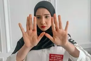 Gara-gara nyuci baju sendiri, Zaskia Sungkar bikin panik Irwansyah