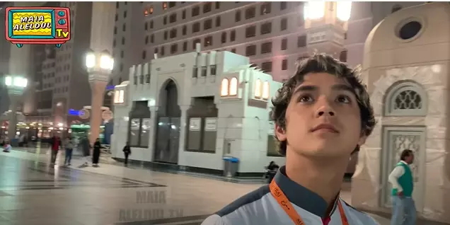 potret al dan dul umroh pertama kali © 2021 brilio.net potret al dan dul umroh pertama kali © 2021 brilio.net