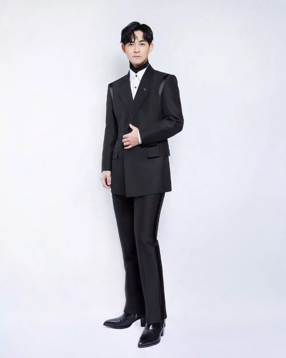 potret terbaru hua ze lei © 2021 berbagai sumber