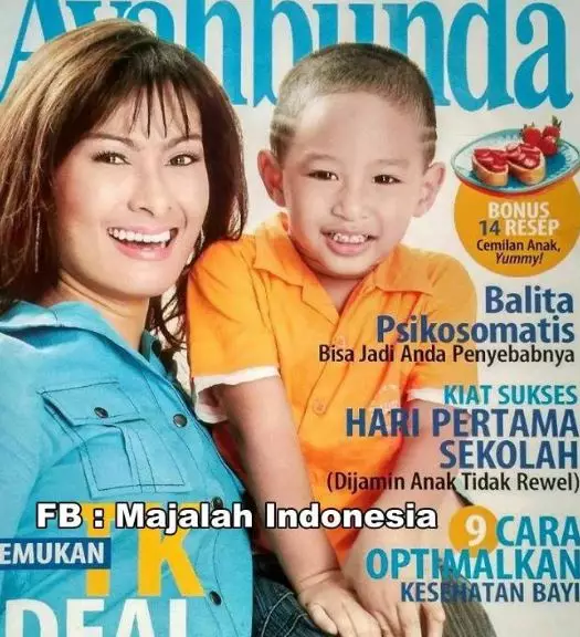 Iis dahlia model majalah © Facebook Iis dahlia model majalah © Facebook