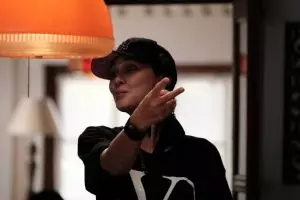 Luna Maya sutradarai Ustad Milenial episode 9, pengalaman pertama nih