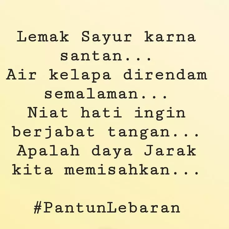 Status WA jelang Lebaran © Twitter