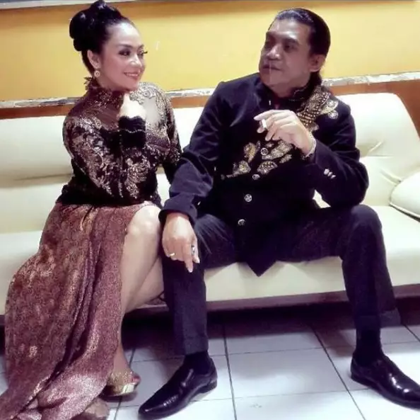 momen mengenang meninggalnya Didi Kempot © 2021 brilio.net momen mengenang meninggalnya Didi Kempot © 2021 brilio.net