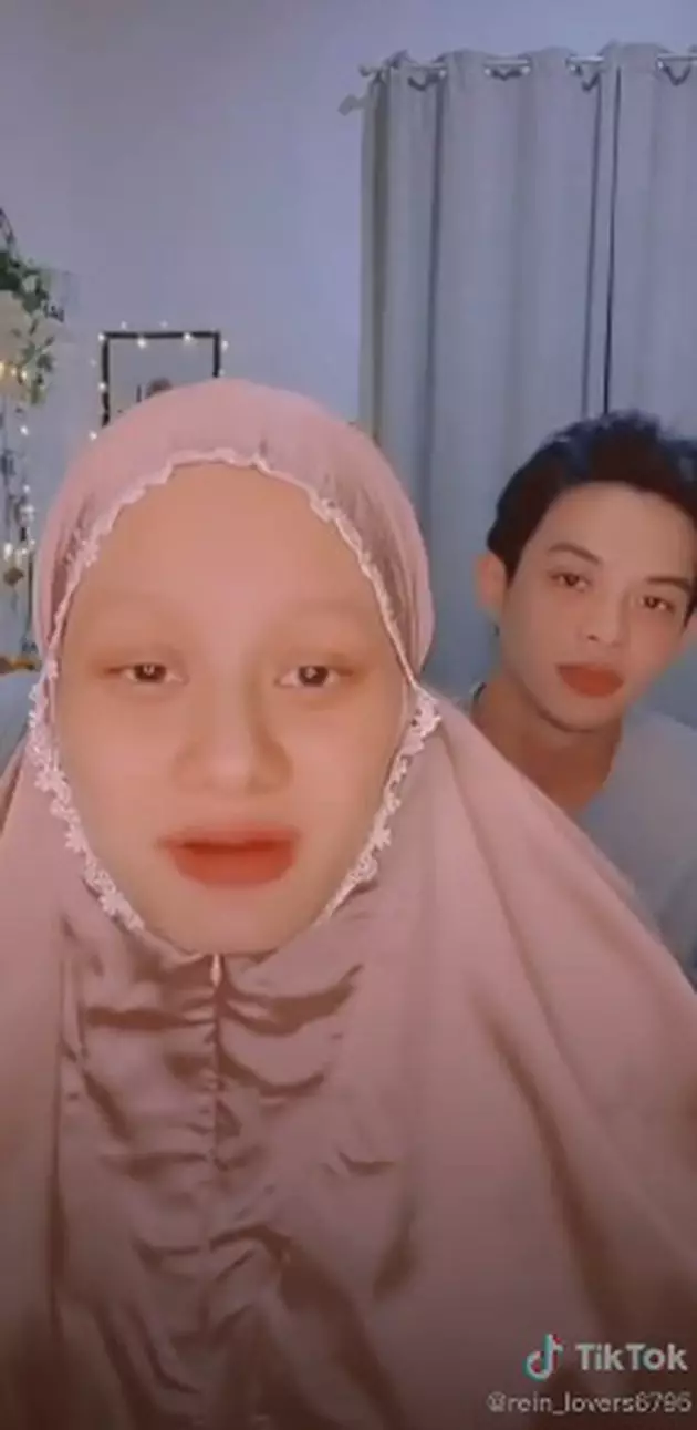 reaksi Rey Mbayang © 2021 brilio.net reaksi Rey Mbayang © 2021 brilio.net