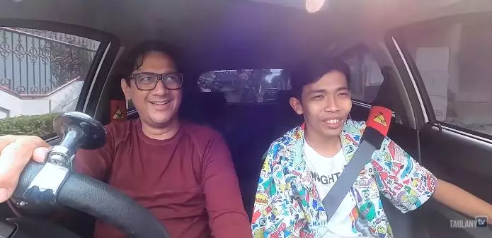 mobil baru dede sunandar Berbagai sumber
