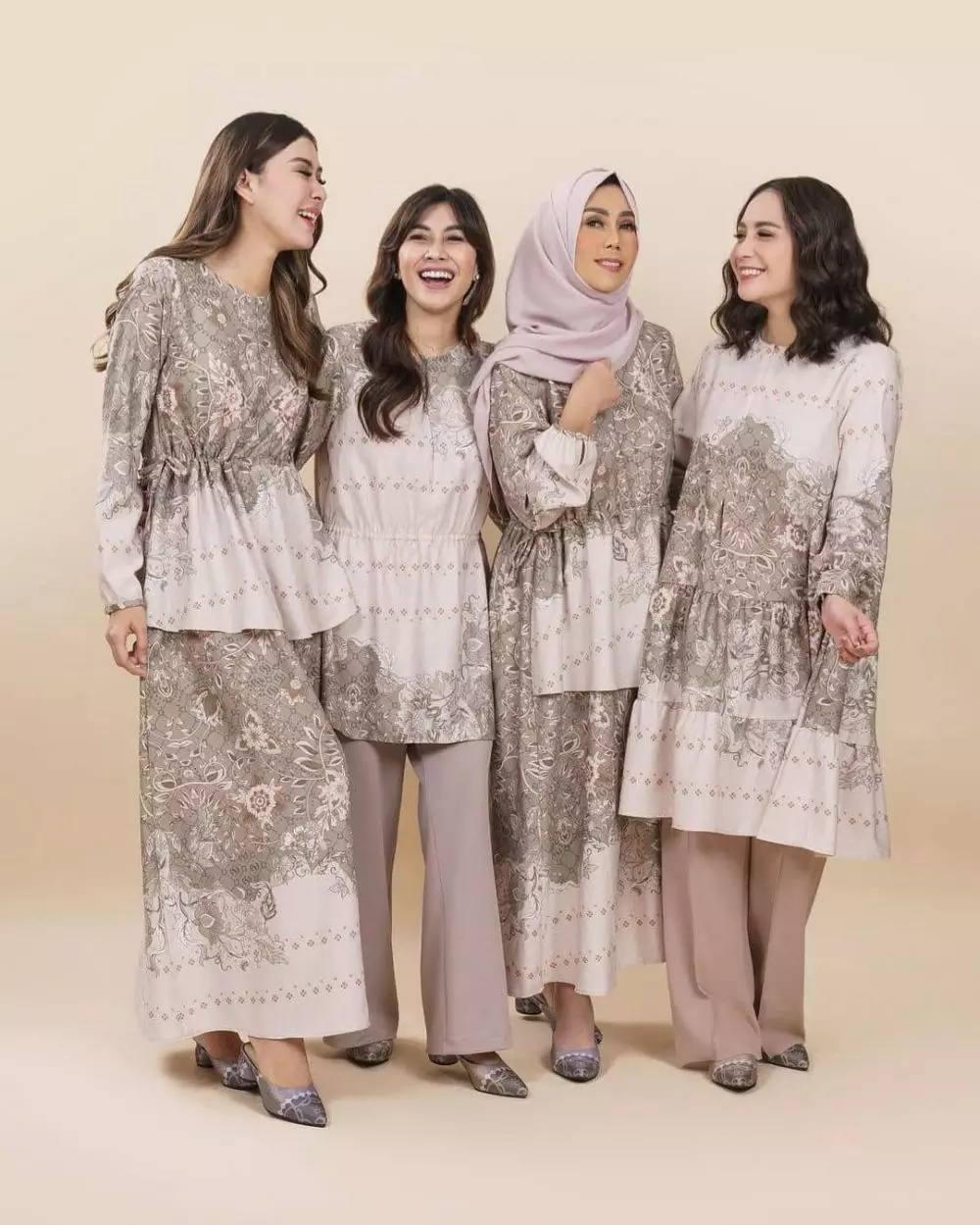 baju Lebaran ala Nagita © 2021 berbagai sumber baju Lebaran ala Nagita © 2021 berbagai sumber