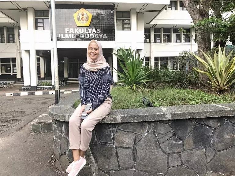 potret intan gurnita ibu nadin amizah © Instagram