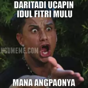 Meme lucu angpao Lebaran © berbagai sumber Meme lucu angpao Lebaran © berbagai sumber