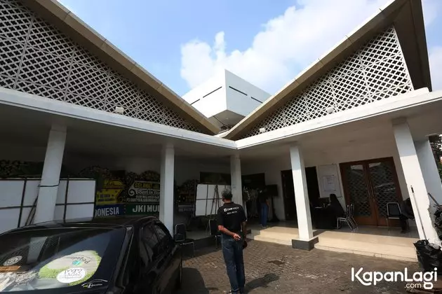 rumah duka raditya oloan Berbagai sumber