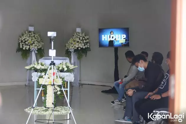 rumah duka raditya oloan Berbagai sumber