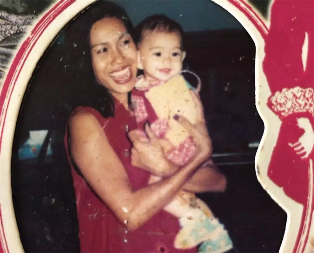 Masa kecil seleb blasteran prancis dengan ibu © 2021 brilio.net