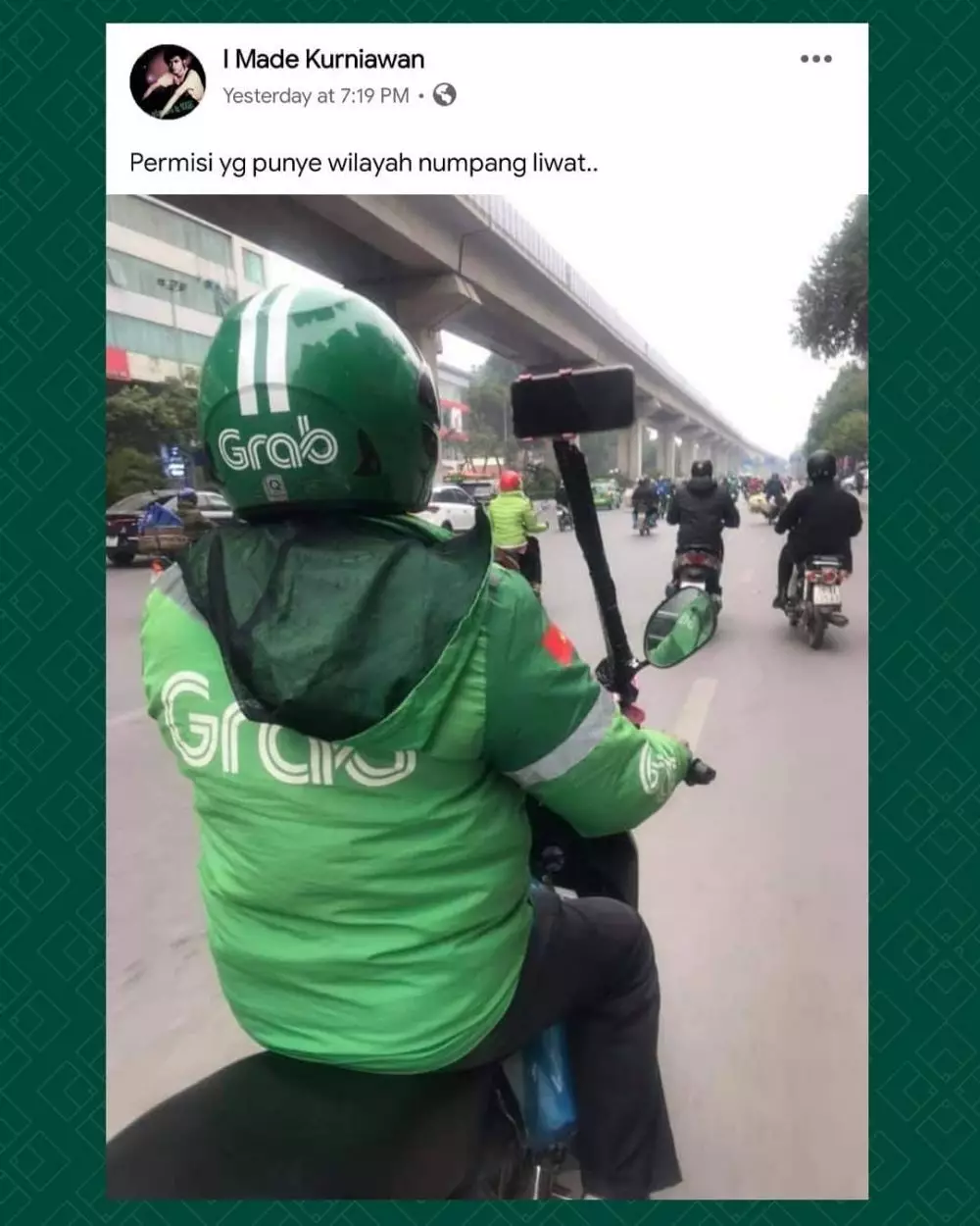 Kelakuan lucu driver ojekonline © berbagai sumber