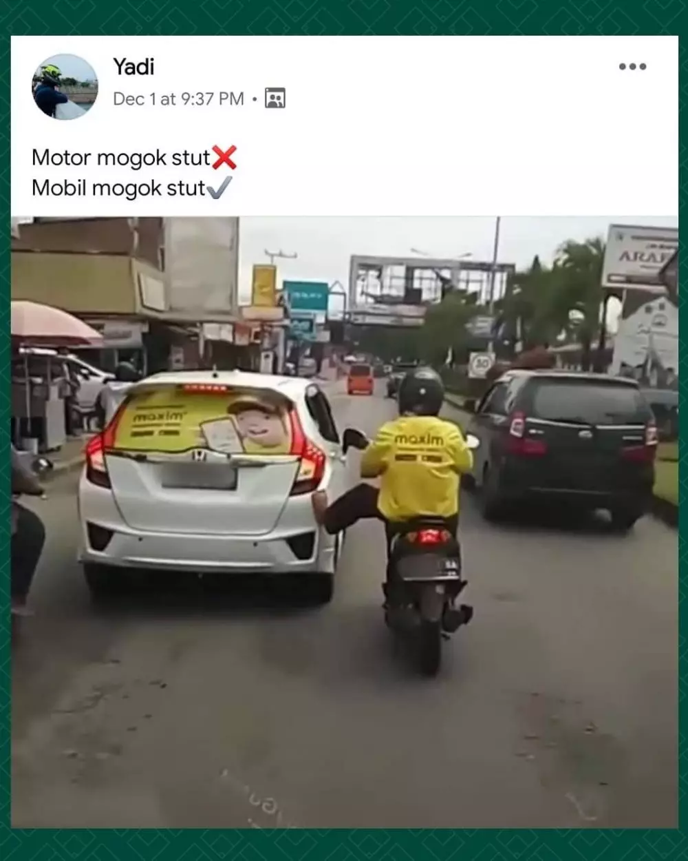 Kelakuan lucu driver ojekonline © berbagai sumber