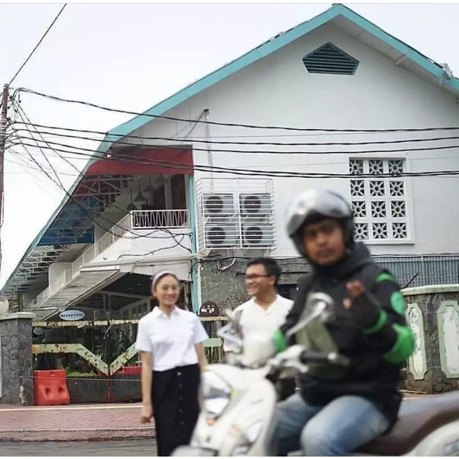 Kelakuan lucu driver ojekonline © berbagai sumber