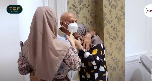 Momen Mark Sungkar temui anak Zaskia Sungkar © YouTube