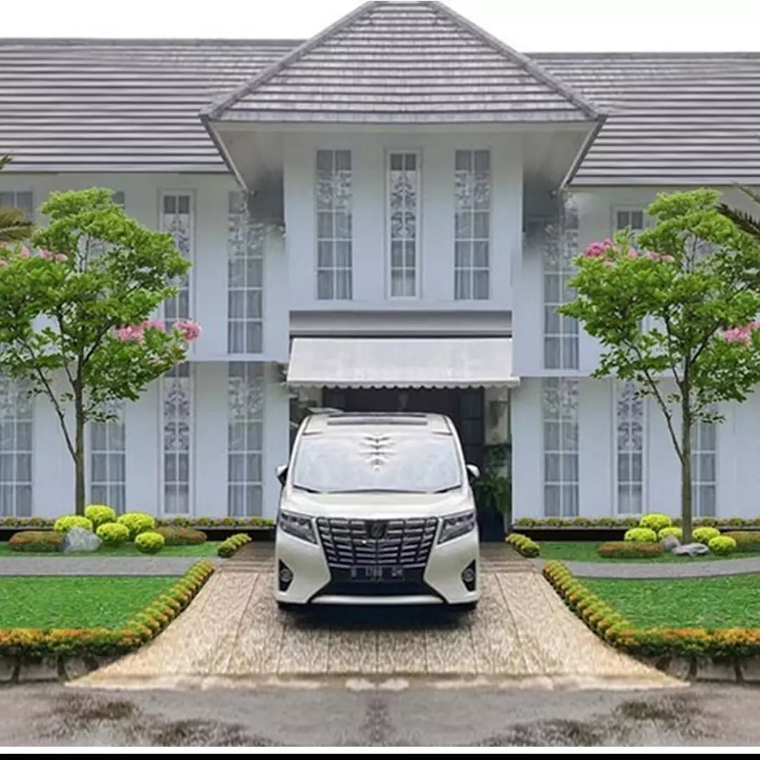 Potret rumah 5 host Pop Academy, punya Irfan Hakim penuh barang antik