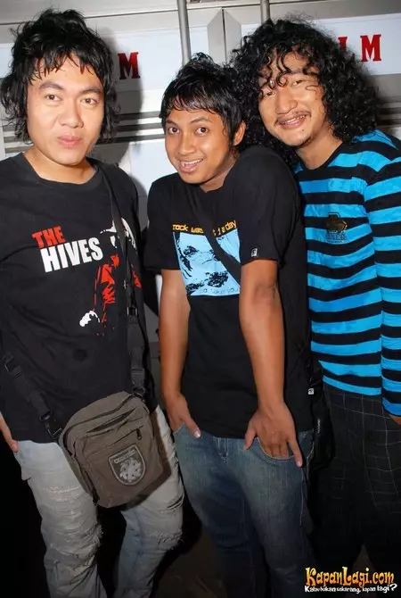 Potret lawas pemain Para Pencari Tuhan dari berbagai sumber