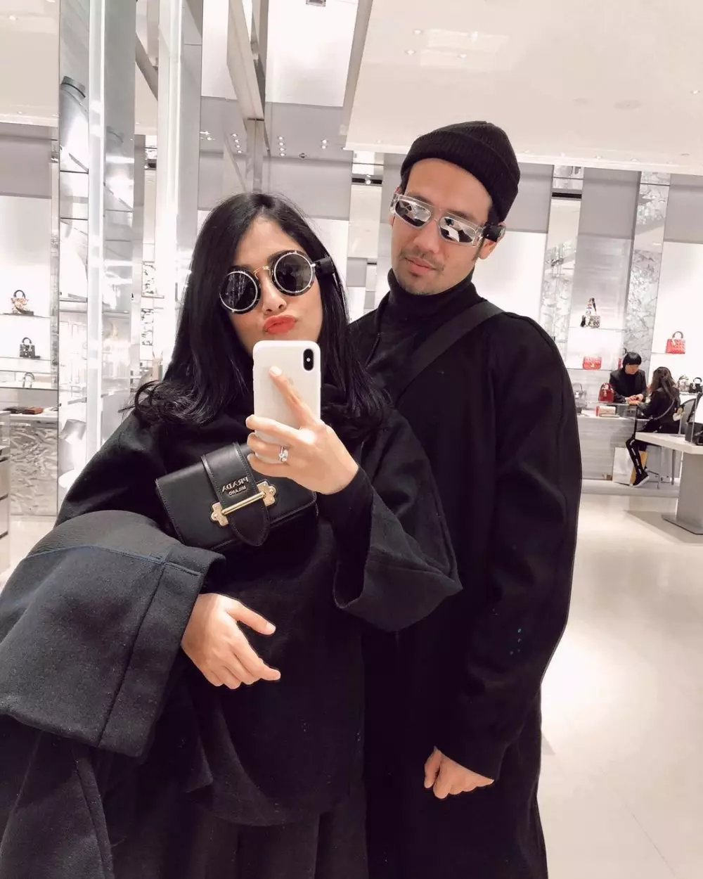 potret terbaru pemain sitkom ob dan pasangan © instagram potret terbaru pemain sitkom ob dan pasangan © instagram