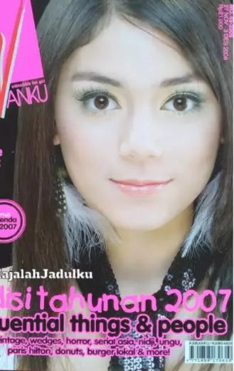 pesinetron wanita jadi model majalah Kawanku Instagram/@majalahjadulku