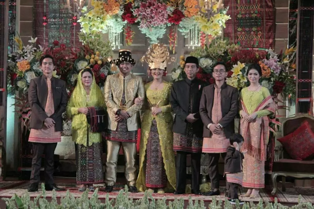 kekompakan Kahiyang dan Selvi © Instagram