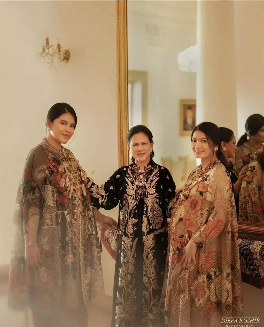 kekompakan Kahiyang dan Selvi © Instagram