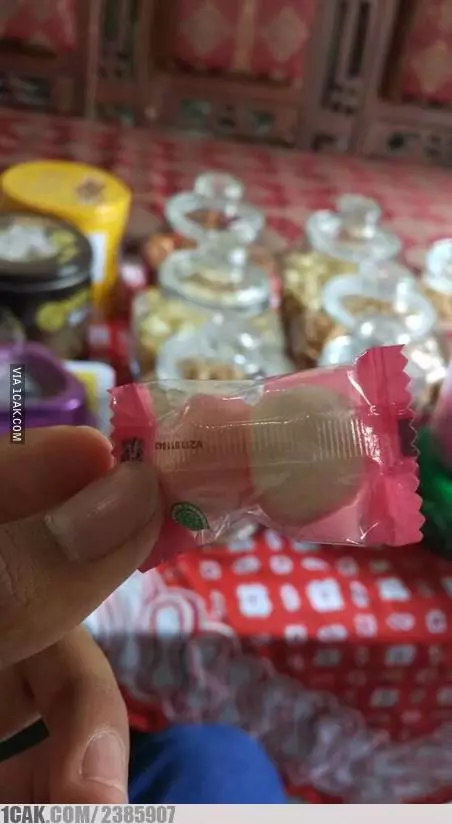 isi toples hari raya © 2021 berbagai sumber