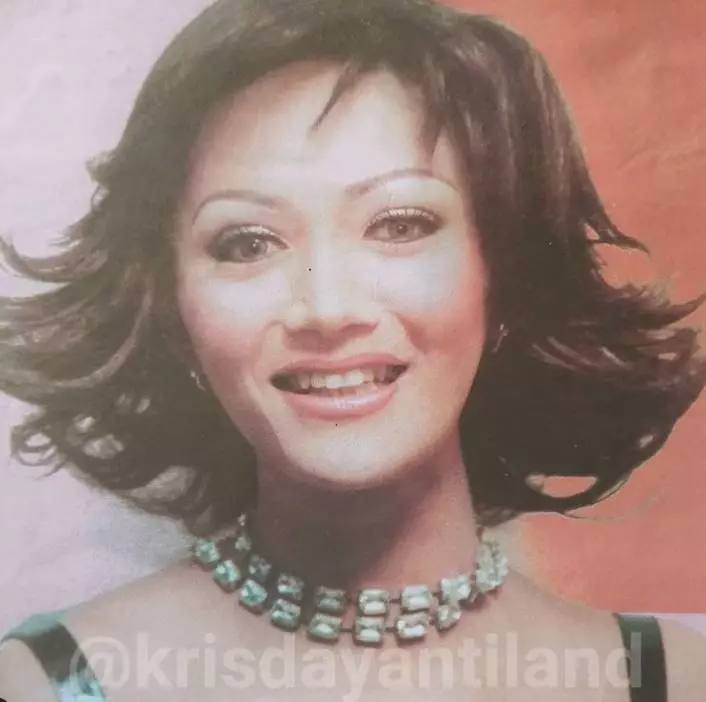 Potret lawas Krisdayanti dengan alis tipis Instagram/@krisdayantiland